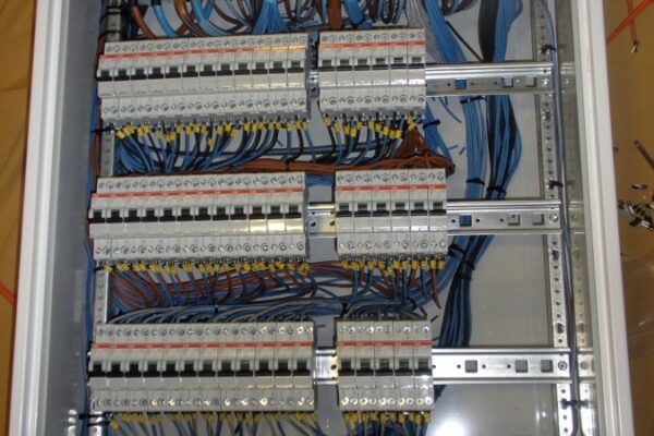 cuadros-electricos_149033